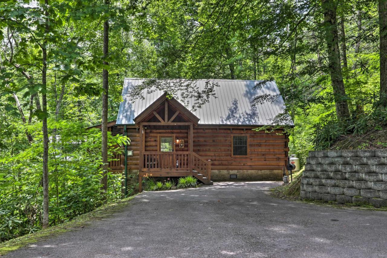 Gatlinburg Mountainside Escape With Deck And Hot Tub! Villa Exterior photo
