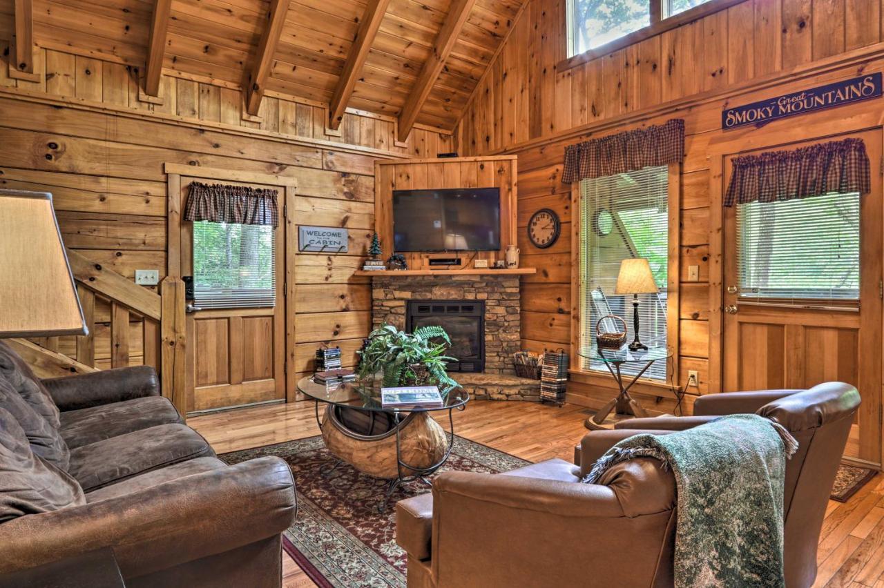 Gatlinburg Mountainside Escape With Deck And Hot Tub! Villa Exterior photo